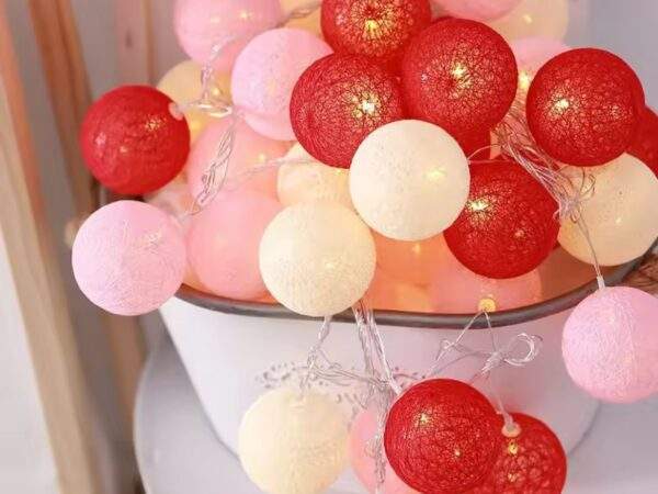 TIRA DE ESFERAS PARA DECORACIÓN 🔴⚪️🔵