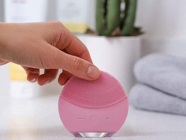 LIMPIADOR DE ROSTRO PREMIUM 