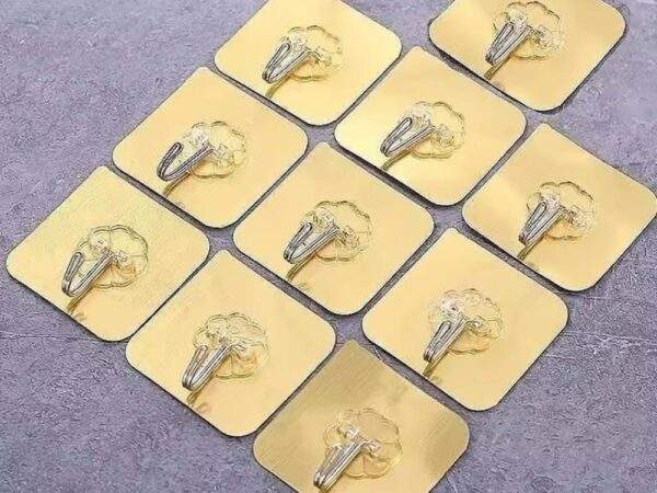  GANCHOS ADHESIVOS DORADOS BLISTER 6 UNIDADES