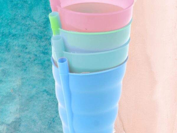 VASO DE NIÑOS CON CAÑITA X4 UNIDADES