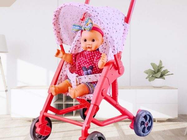 MUÑECA CON COCHESITO