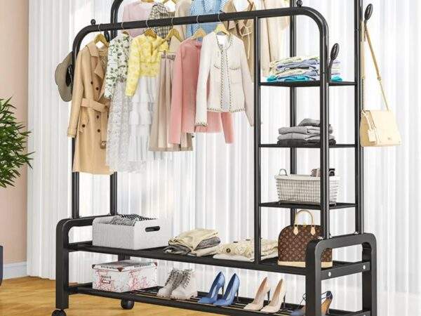 COLGADOR DOBLE BARRA CON RUEDAS Y ESTANTES 88 KG