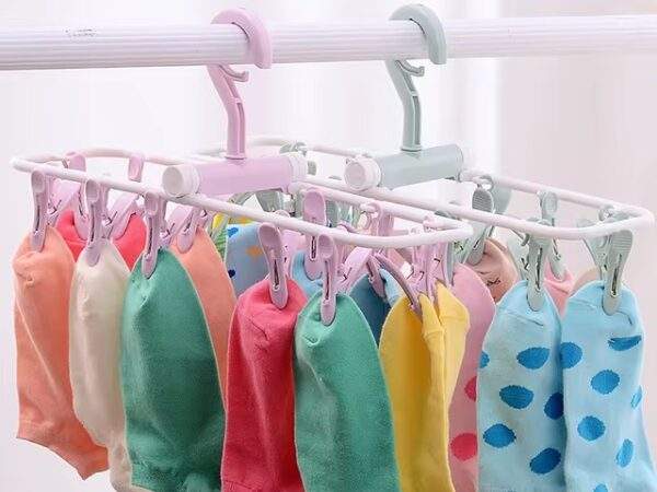 COLGADOR DE ROPA INTERIOR 12 GANCHOS