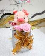 COMBO CERDITO CON FLORES ARTIFICIALES