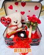 COMBO OSITO CON RELOJ Y FLORES