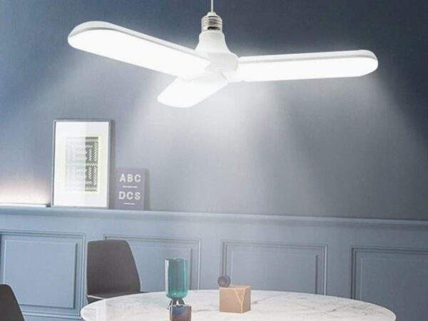 FOCO LED AHORRADOR 3 ASPAS 