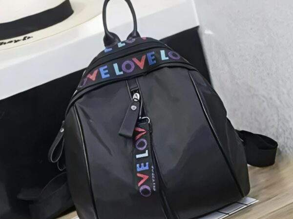 MOCHILA ANTIROBO MUJER