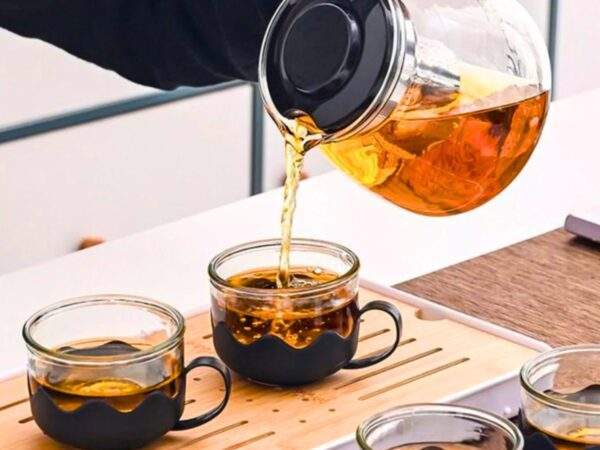 TETERA CON FILTRO+4 TAZAS